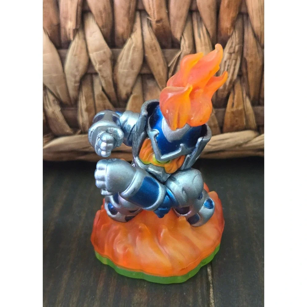 Skylanders‎ Figures Lot of 3 Action Figures Toys Collection